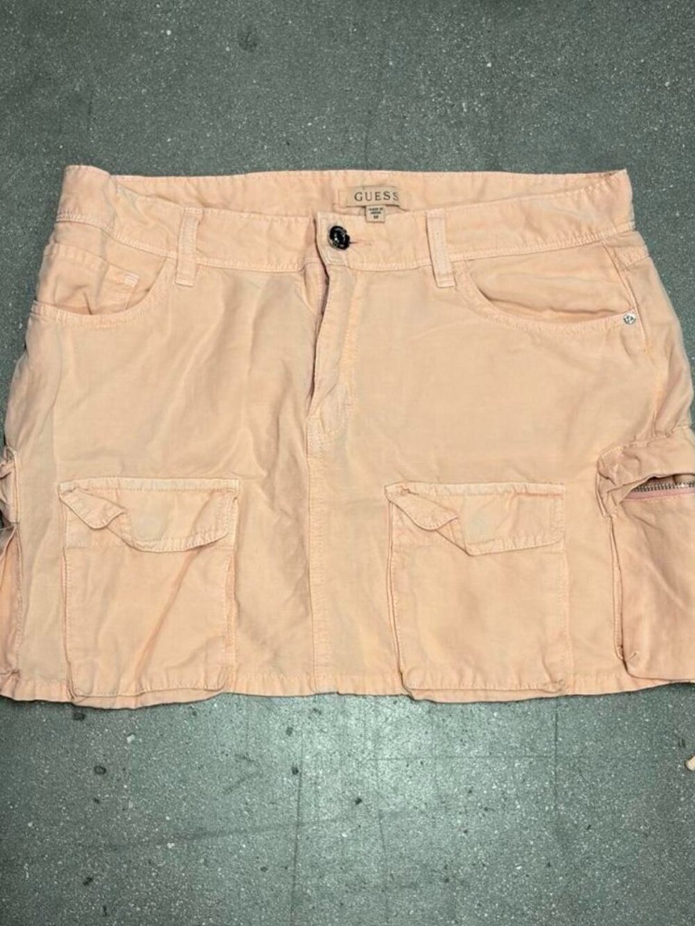 Guess Women's Peach Cargo Mini Skirt – Size M